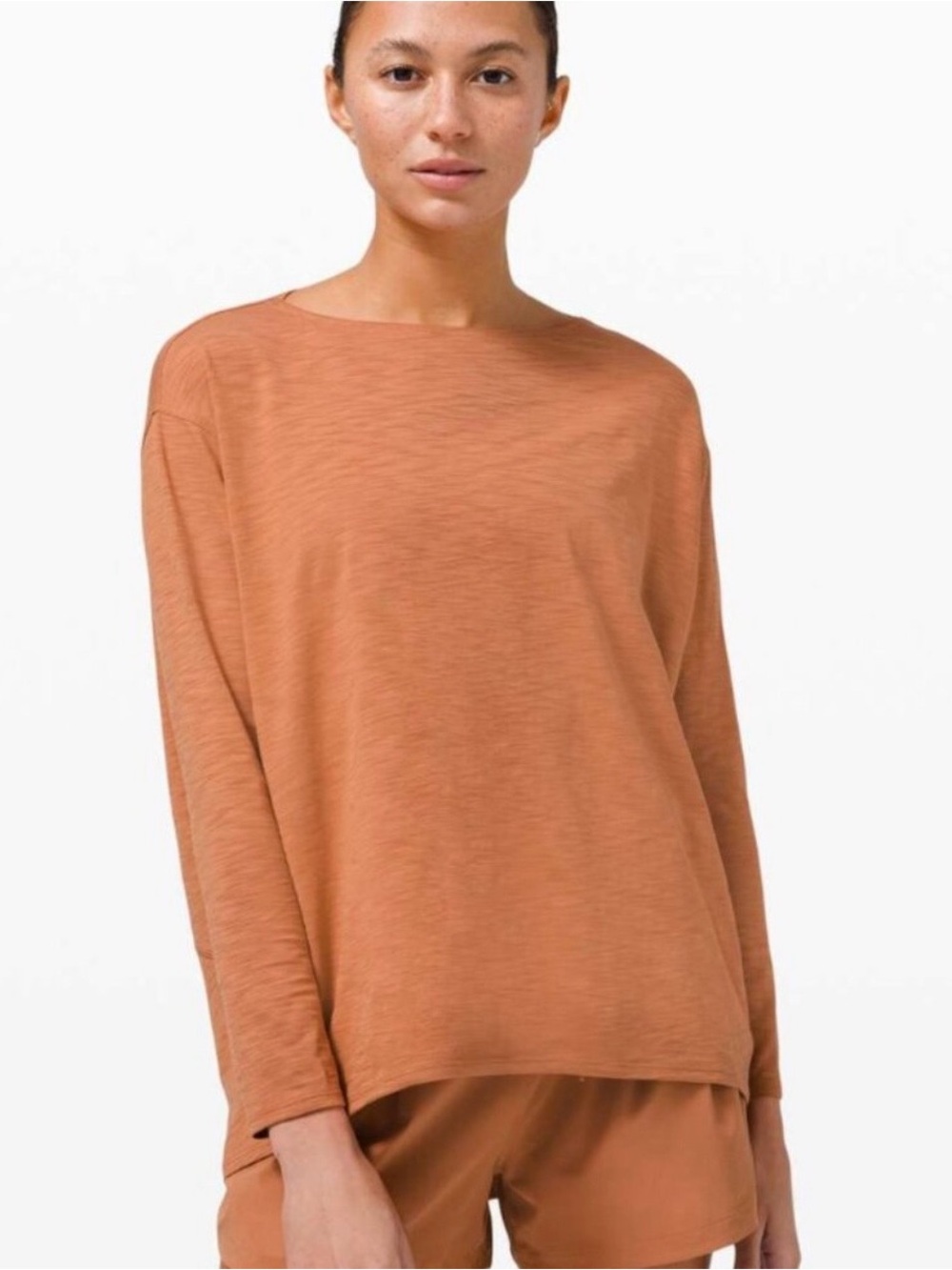 Lululemon Back-in-action Long Sleeve Shirt in Size 6, Color Desert Song